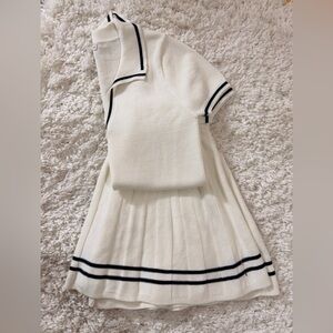 Sincerely Jules Cream Knit shirt and tennis skirt with shorts sz L skort